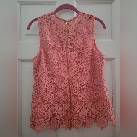 Lace top - Picture 3 of 3